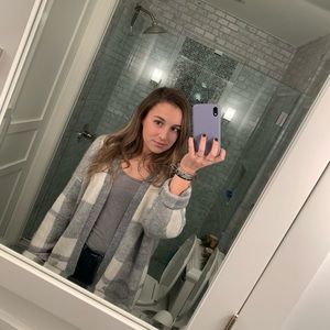 American Eagle grey cardigan